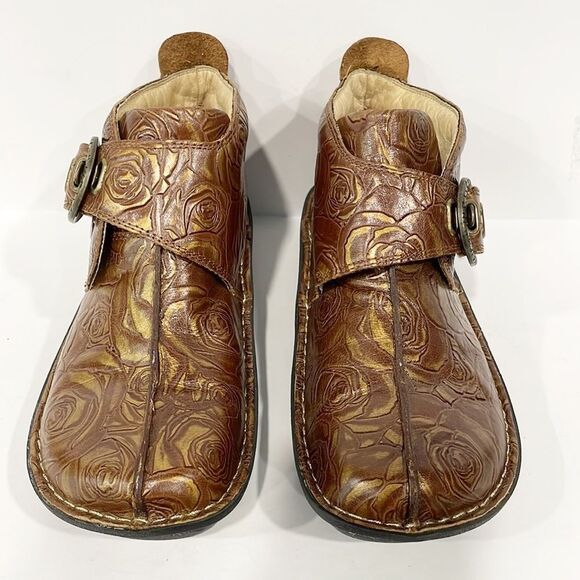 Alegria by PG Lite Shoes Brown Caiti Floral Embossed Leather Ankle Bootie Sz 6 - Picture 5 of 14